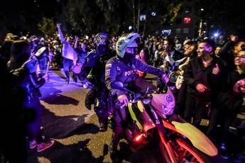 Tensione a Bogotá, violato il coprifuoco Tensione a Bogotá, violato il coprifuoco
