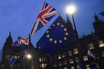 Brexit, bocciato l'accordo Brexit, bocciato l'accordo