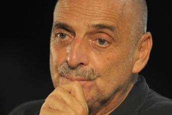 Brosio: Conte ha pensato alle sigarette ma ha chiuso le Chiese Brosio: Conte ha pensato alle sigarette ma ha chiuso le Chiese
