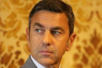 Attacco a Wanda Nara, Costacurta si scusa Attacco a Wanda Nara, Costacurta si scusa