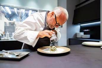 Lo Chef Colonna: Lo avevo predetto, Pd-M5S come carbonara con mortadella Lo Chef Colonna: Lo avevo predetto, Pd-M5S come carbonara con mortadella