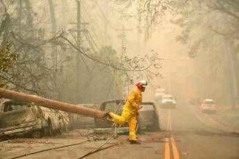 California in fiamme, i morti sono 25 California in fiamme, i morti sono 25
