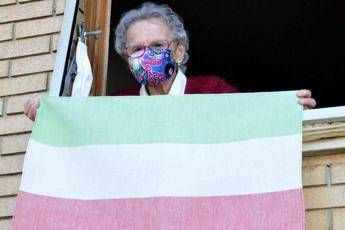 Nonna Lisa fa 109 anni: Nessuna festa, indossate mascherina Nonna Lisa fa 109 anni: Nessuna festa, indossate mascherina