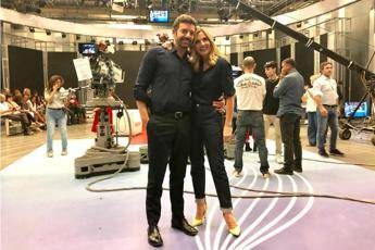 Matano: 'Vita in diretta' al buio, ci vediamo lunedì Matano: 'Vita in diretta' al buio, ci vediamo lunedì