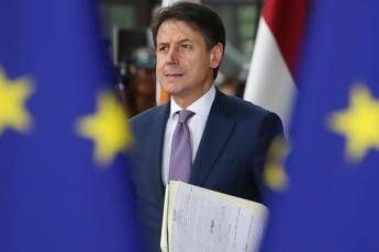 Conte: Obiettivo meno tasse, al lavoro per riforma Irpef Conte: Obiettivo meno tasse, al lavoro per riforma Irpef