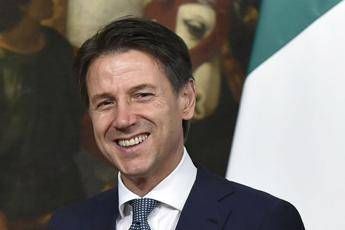 Scuola, Conte: Accompagnato mio figlio, ma l'ho lasciato prima... Scuola, Conte: Accompagnato mio figlio, ma l'ho lasciato prima...