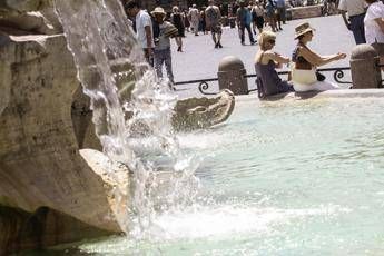 Raggi: 'Ripensare e riorganizzare percorsi centro storico per un turismo di qualità' Raggi: 'Ripensare e riorganizzare percorsi centro storico per un turismo di qualità'