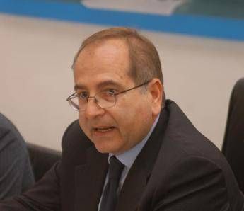 Caputi (Federterme): Per italiani estate mordi e fuggi, pochi in alberghi Caputi (Federterme): Per italiani estate mordi e fuggi, pochi in alberghi