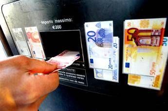 Benzina e diesel, i prezzi non si fermano Benzina e diesel, i prezzi non si fermano