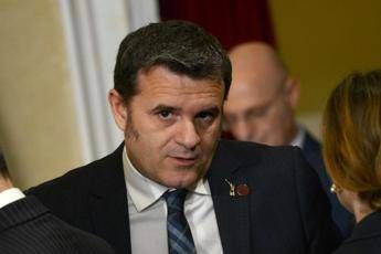 Open Arms, Centinaio: Su Salvini voto politico, Renzi voterà con maggioranza Open Arms, Centinaio: Su Salvini voto politico, Renzi voterà con maggioranza