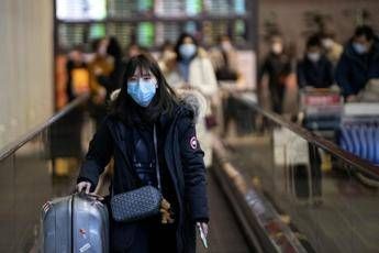 Virus, resta stop voli Italia-Cina