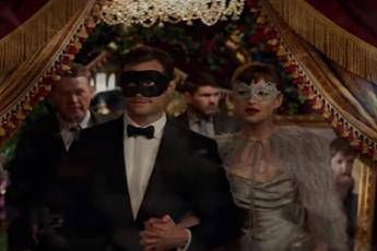 'Cinquanta sfumature di nero', ecco il primo trailer 'Cinquanta sfumature di nero', ecco il primo trailer