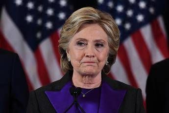 Clinton: Ho perso per colpa del direttore dell'Fbi Clinton: Ho perso per colpa del direttore dell'Fbi