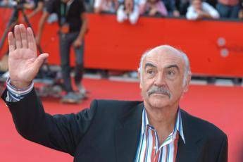 E' morto Sean Connery, aveva 90 anni E' morto Sean Connery, aveva 90 anni