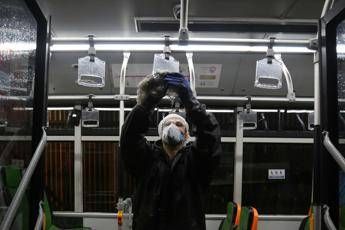 Coronavirus, Bbc: almeno 210 morti in Iran Coronavirus, Bbc: almeno 210 morti in Iran