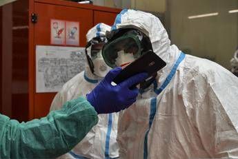 Coronavirus, Germania sconsiglia viaggi in zone contagio Italia Coronavirus, Germania sconsiglia viaggi in zone contagio Italia