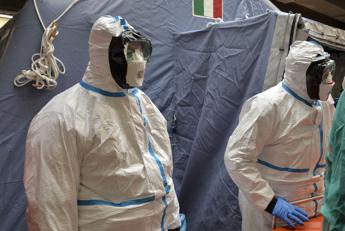 Coronavirus, quasi 10800 morti in Italia