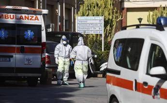 Coronavirus, quasi 2mila malatiOms: Non è ancora pandemia Coronavirus, quasi 2mila malatiOms: Non è ancora pandemia