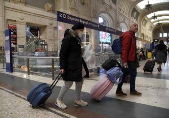 Coronavirus, stop anche ai treni notturni Coronavirus, stop anche ai treni notturni