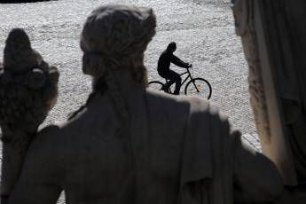 Coronavirus, a Roma solo 3 nuovi casi in 24 ore: mai così pochi Coronavirus, a Roma solo 3 nuovi casi in 24 ore: mai così pochi