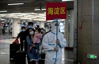 Coronavirus, in Cina 12 nuovi casi trasmessi localmente Coronavirus, in Cina 12 nuovi casi trasmessi localmente