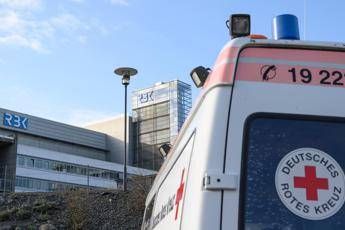 Coronavirus, la Germania accoglie pazienti di altri Paesi: 26 dall'Italia Coronavirus, la Germania accoglie pazienti di altri Paesi: 26 dall'Italia