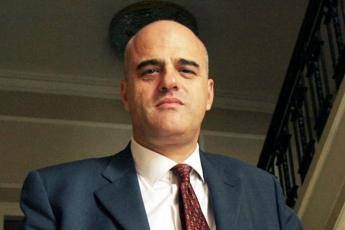 Eni, Conte: Descalzi ha la mia fiducia Eni, Conte: Descalzi ha la mia fiducia
