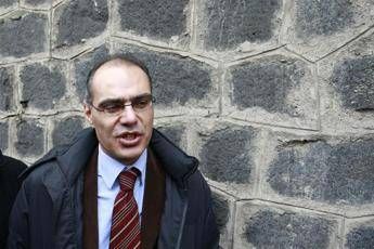 Avellino, indagato per concussione il procuratore aggiunto Avellino, indagato per concussione il procuratore aggiunto