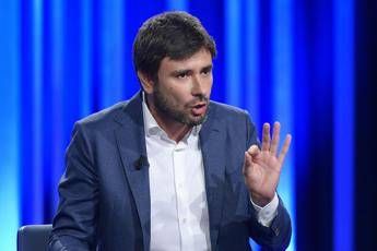 Di Battista contro l'Ue: Avallò guerre umanitarie