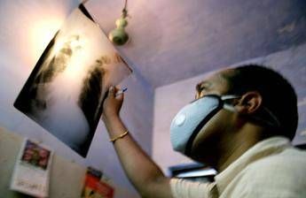 Virus misterioso, ministero Salute: Posticipare viaggi in Cina Virus misterioso, ministero Salute: Posticipare viaggi in Cina