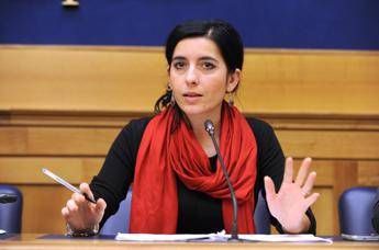 Dadone: Attonita per richieste bonus dipendenti regione Sicilia Dadone: Attonita per richieste bonus dipendenti regione Sicilia