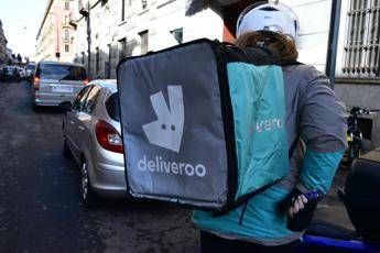 Deliveroo cerca 500 nuovi rider in Italia Deliveroo cerca 500 nuovi rider in Italia