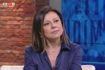 Scuole chiuse, De Micheli: Non esclusa proroga Scuole chiuse, De Micheli: Non esclusa proroga