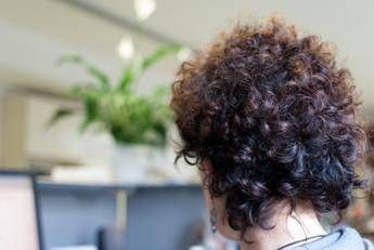 Hair styling conta 580 mln di giro d'affari e scommette su ricerca Hair styling conta 580 mln di giro d'affari e scommette su ricerca