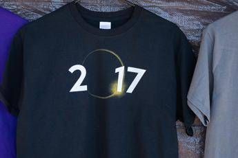 Eclissi di Sole, tutti a caccia di un momento di buio totale Eclissi di Sole, tutti a caccia di un momento di buio totale