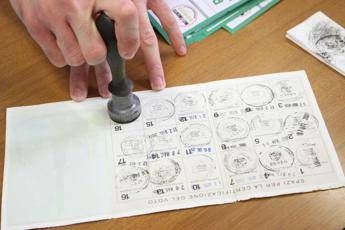 Ballottaggi, affluenza in calo Ballottaggi, affluenza in calo