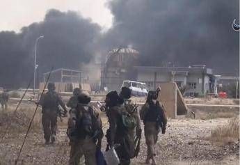 Iraq, l'Is assedia la raffineria di Baiji /Video Iraq, l'Is assedia la raffineria di Baiji /Video