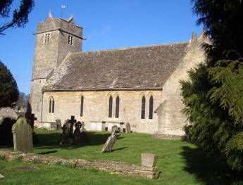 Il tavolo delle sorelle Bronte è tornato nella casa di famiglia nello Yorkshire Il tavolo delle sorelle Bronte è tornato nella casa di famiglia nello Yorkshire