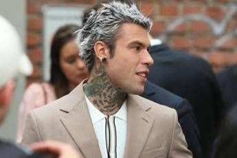 Fedez choc: Rischio sclerosi multipla Fedez choc: Rischio sclerosi multipla