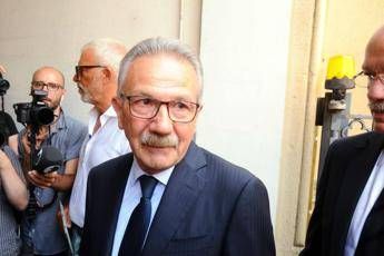 Caso Legnano, revocati arresti domiciliari a ex sindaco Fratus Caso Legnano, revocati arresti domiciliari a ex sindaco Fratus