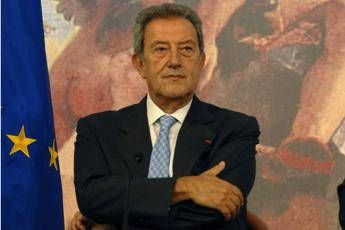 E' morto l'ex ministro Fantozzi E' morto l'ex ministro Fantozzi