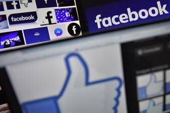 Maxi multa da 5 mld a Facebook Maxi multa da 5 mld a Facebook