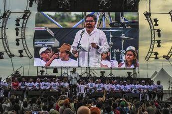In Colombia la guerra è finita, Farc approvano all'unanimità l'accordo di pace In Colombia la guerra è finita, Farc approvano all'unanimità l'accordo di pace