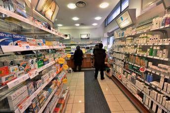 Allarme farmaci, a rischio rimborsabilità di 1.500 medicinali innovativi e per malati cronici Allarme farmaci, a rischio rimborsabilità di 1.500 medicinali innovativi e per malati cronici