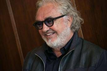 Briatore, Cecilia Strada: Lui trova letto in terapia intensiva e noi no Briatore, Cecilia Strada: Lui trova letto in terapia intensiva e noi no