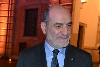 Premio Ischia Comunicatore dell'anno a Giovanni Grasso Premio Ischia Comunicatore dell'anno a Giovanni Grasso