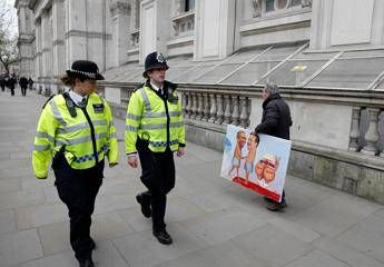 Gran Bretagna verso il referendum, avanza il fronte del 'no' alla Brexit Gran Bretagna verso il referendum, avanza il fronte del 'no' alla Brexit