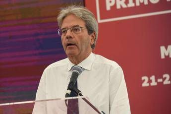 Gentiloni: L'Italia non può stare in terza fila a borbottare contro l'Ue