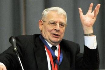 Addio al Nobel per la fisica Riccardo Giacconi Addio al Nobel per la fisica Riccardo Giacconi