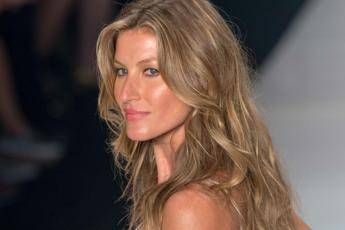 Da Kendall a Gigi, le 10 modelle più pagate del 2016: ma Gisele è ancora regina Da Kendall a Gigi, le 10 modelle più pagate del 2016: ma Gisele è ancora regina